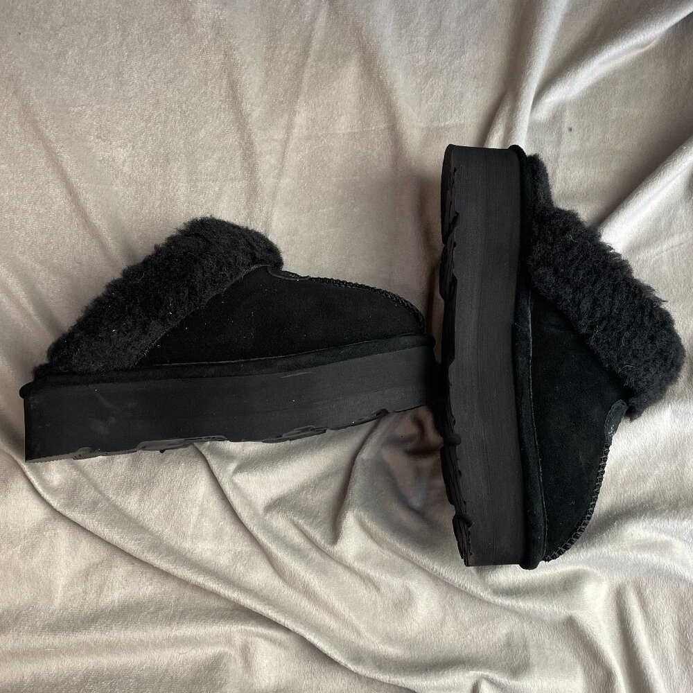 Bear paw platform black slippers